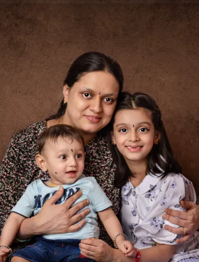 Family Gallery 2-4